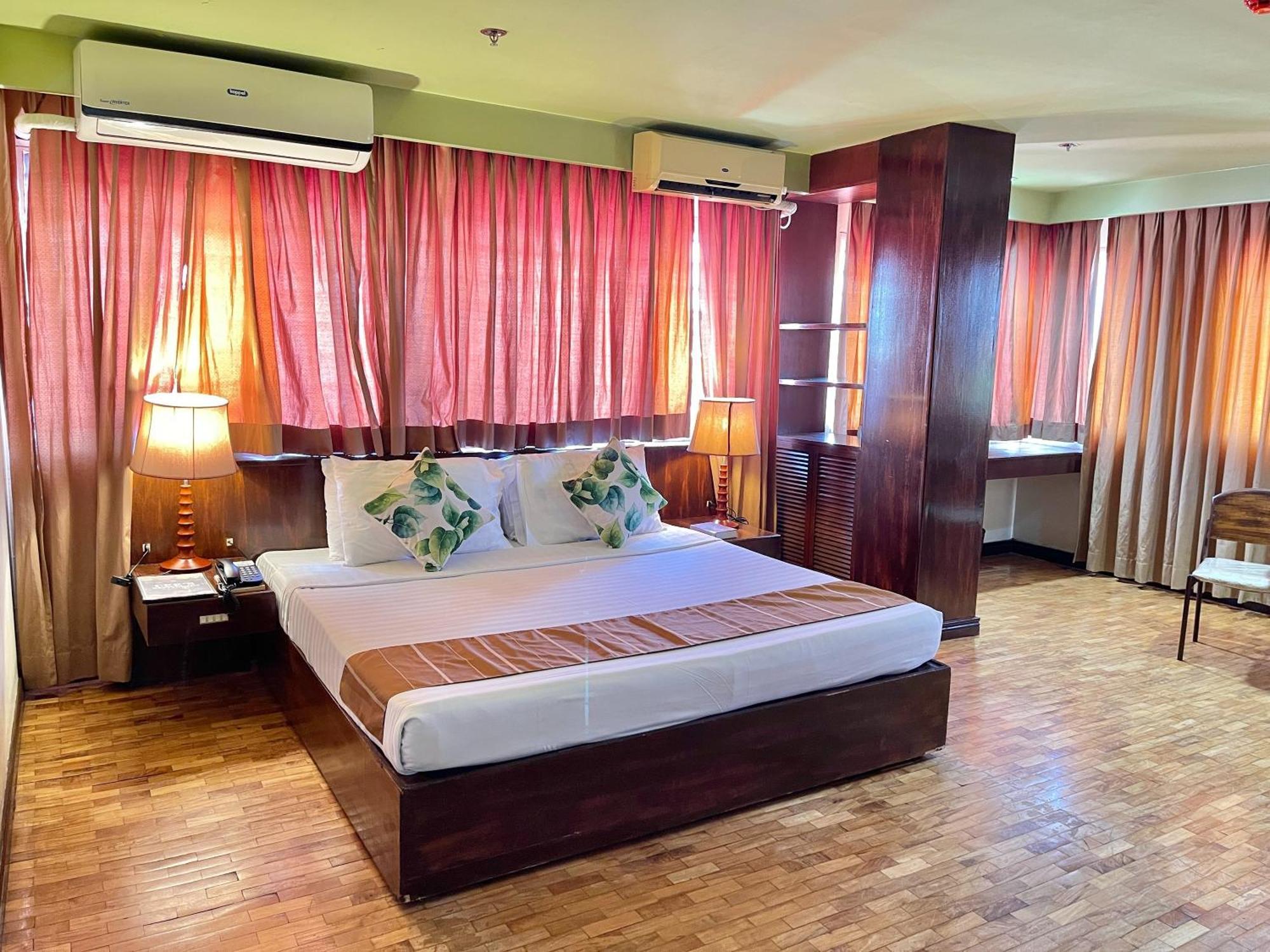 The Vip Hotel Cagayan de Oro Kültér fotó